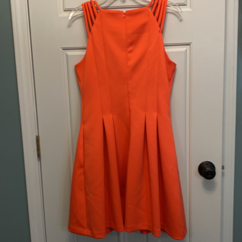 Vince Camuto summer dress.  Size 12. - Picture 4 of 6
